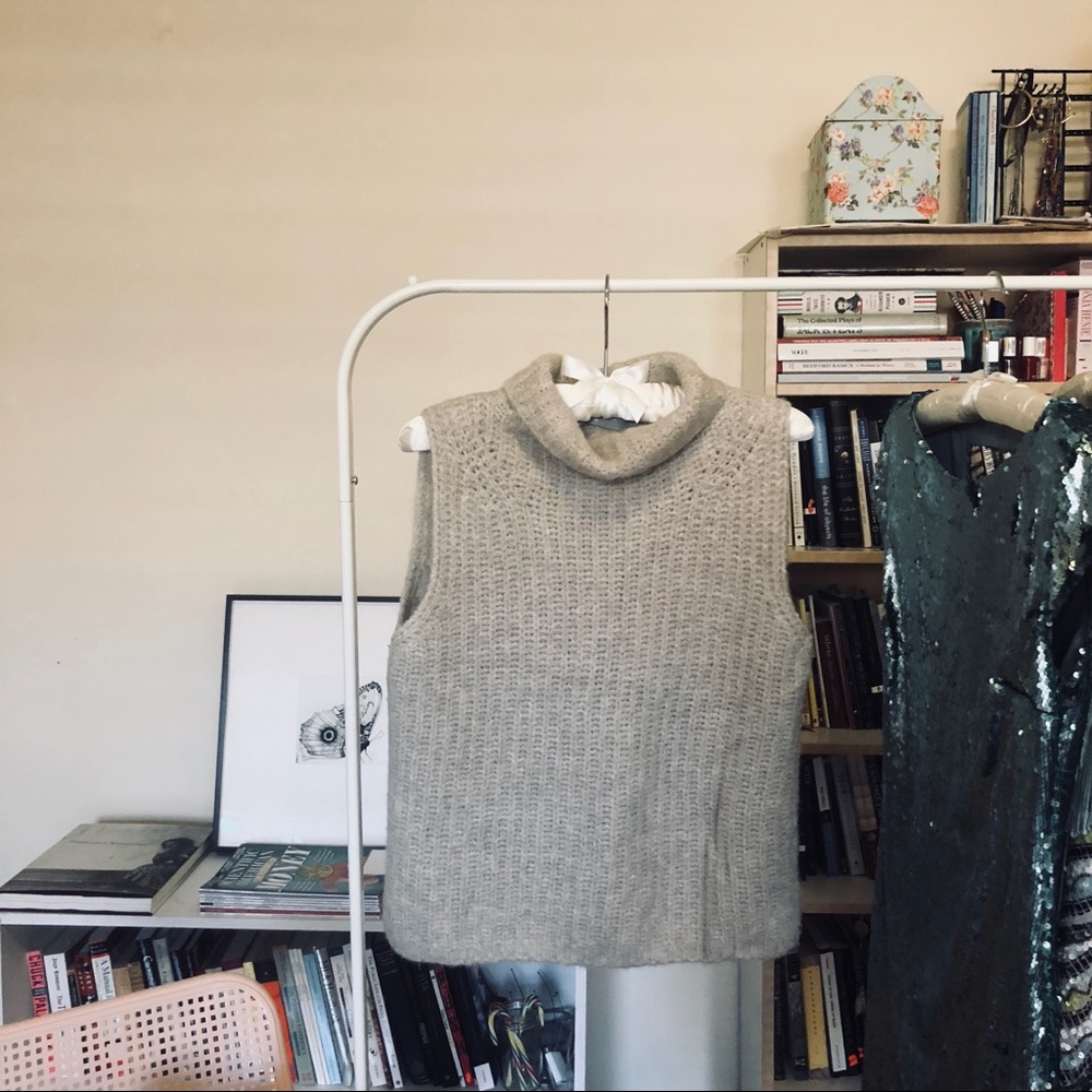 VINCE cashmere sweater